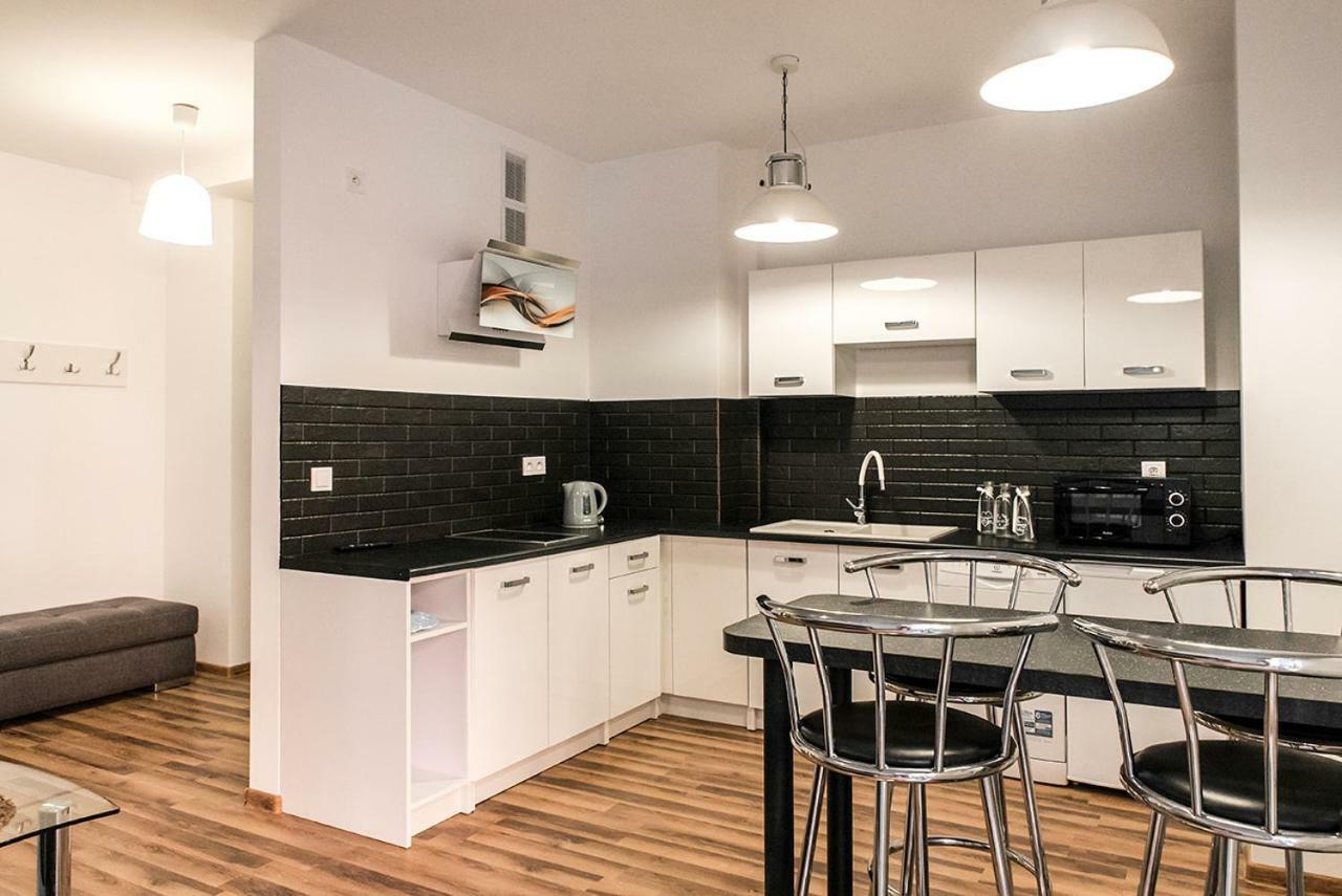 Апартаменти Apartament Na Wyspie Piasek Клодзько Екстер'єр фото
